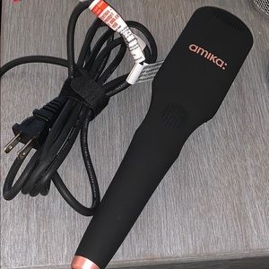 Amika Hair Straightening Brush (Full Size)